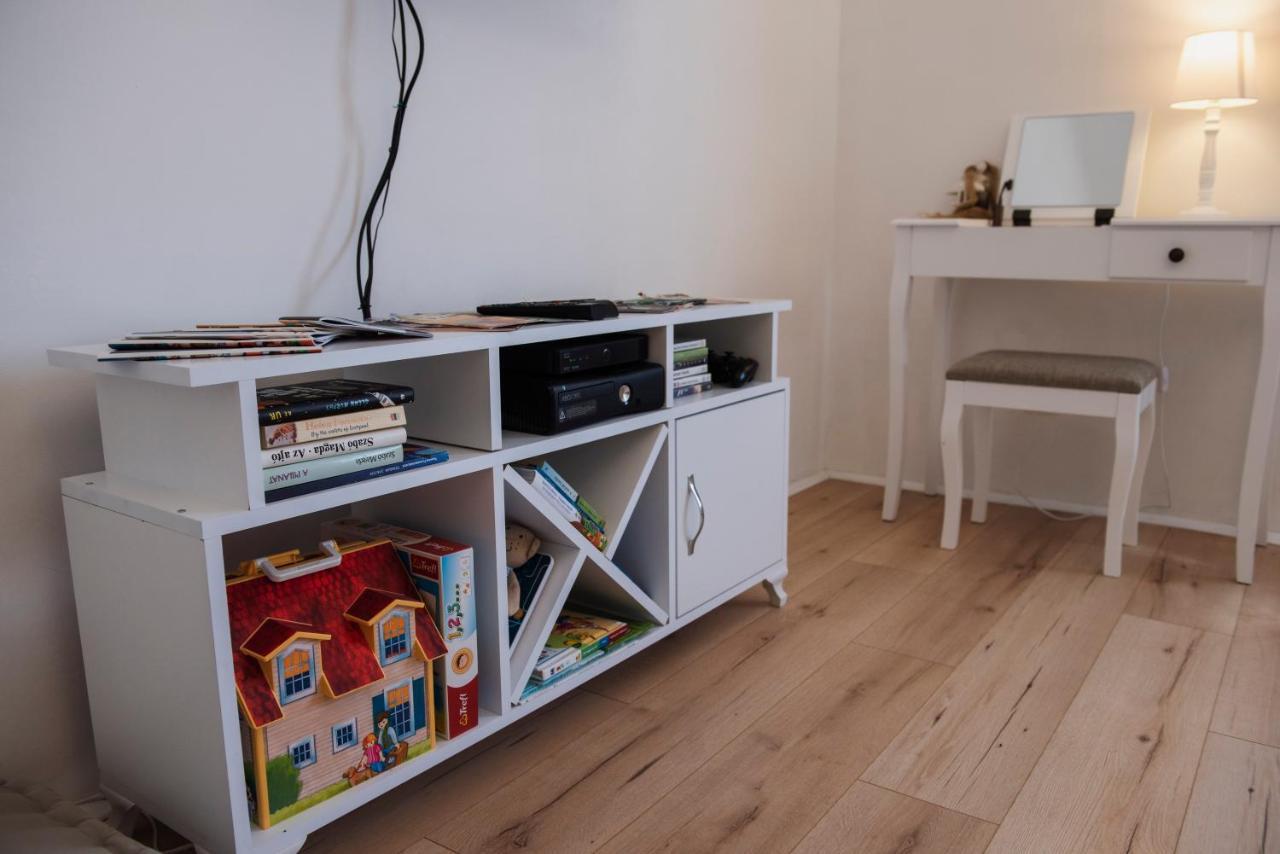 Heart Of Pecs Apartman Free Parking Экстерьер фото