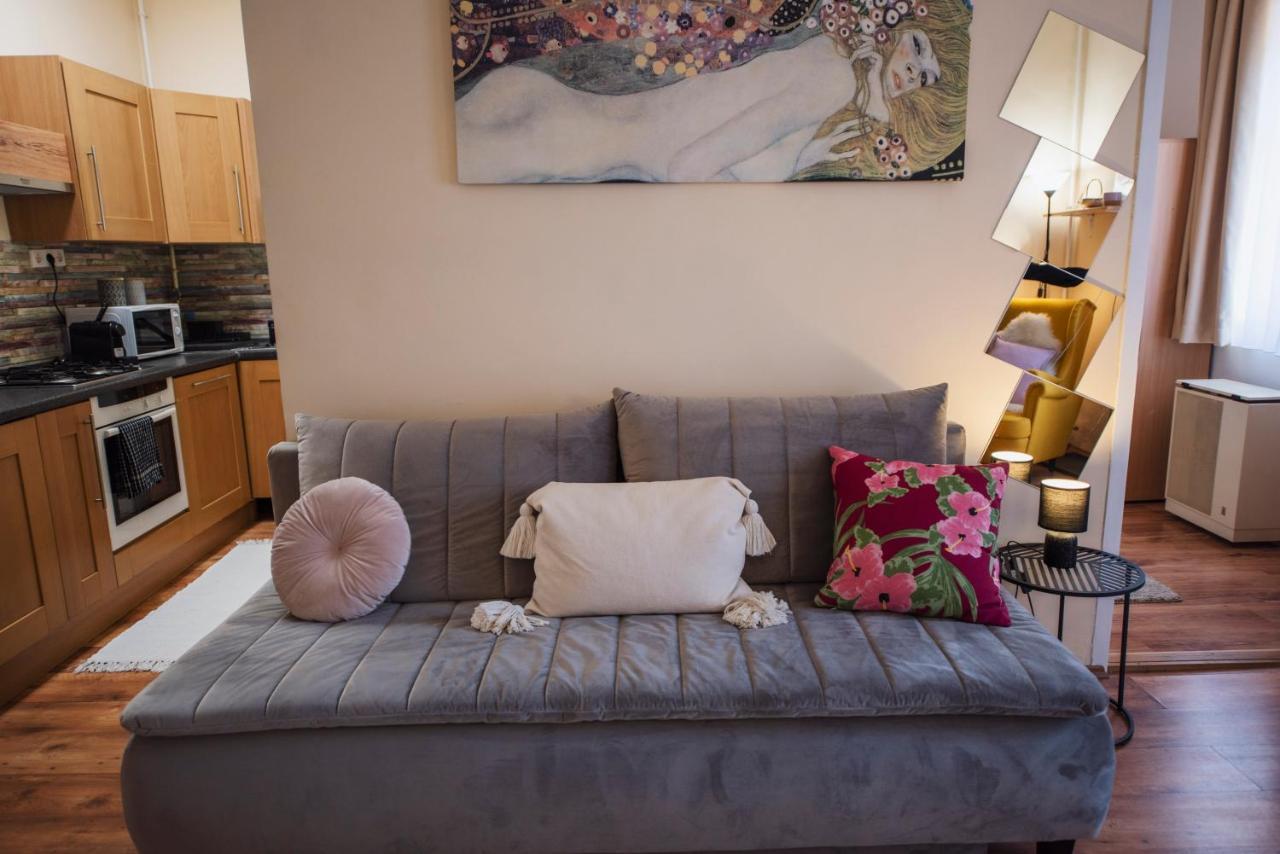 Heart Of Pecs Apartman Free Parking Экстерьер фото