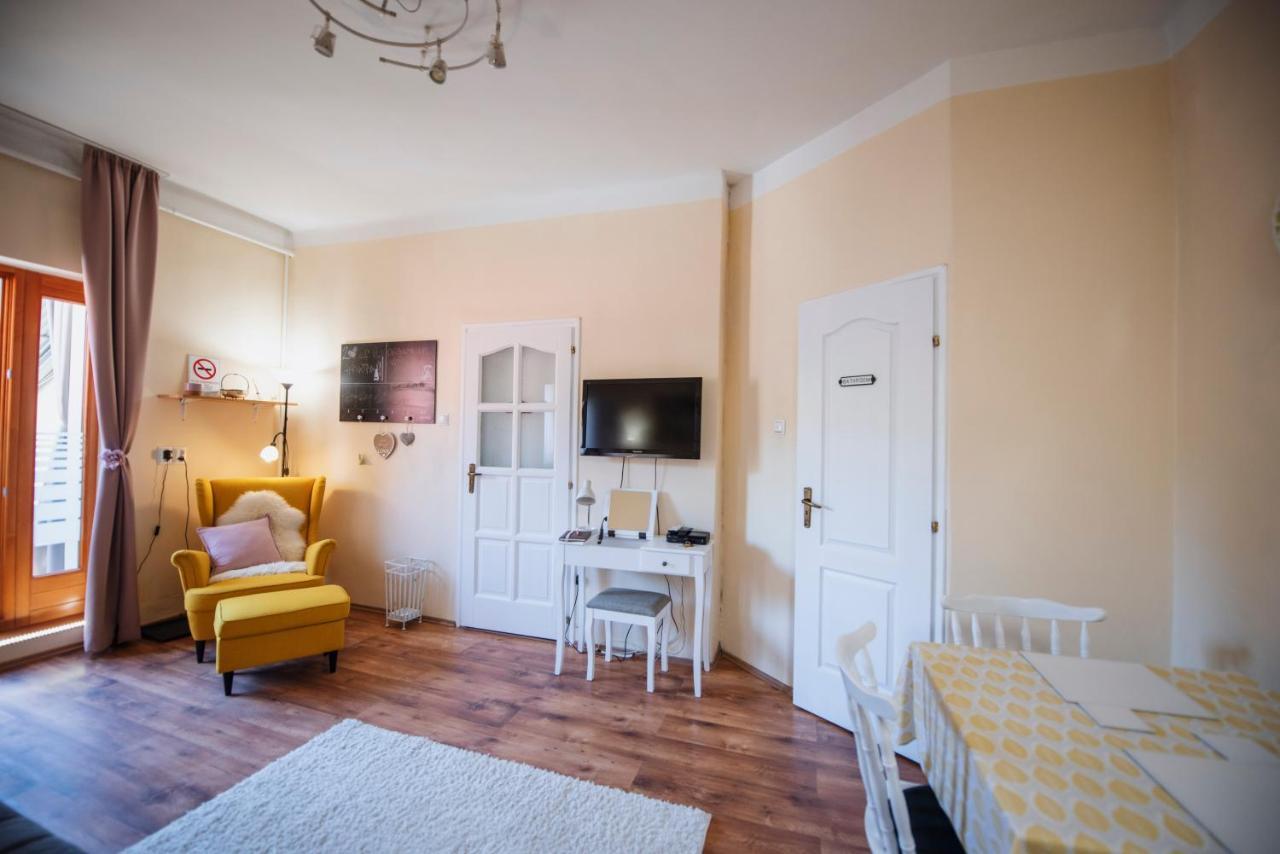 Heart Of Pecs Apartman Free Parking Экстерьер фото