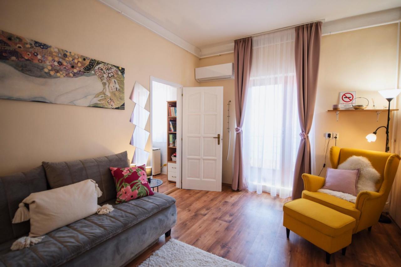 Heart Of Pecs Apartman Free Parking Экстерьер фото